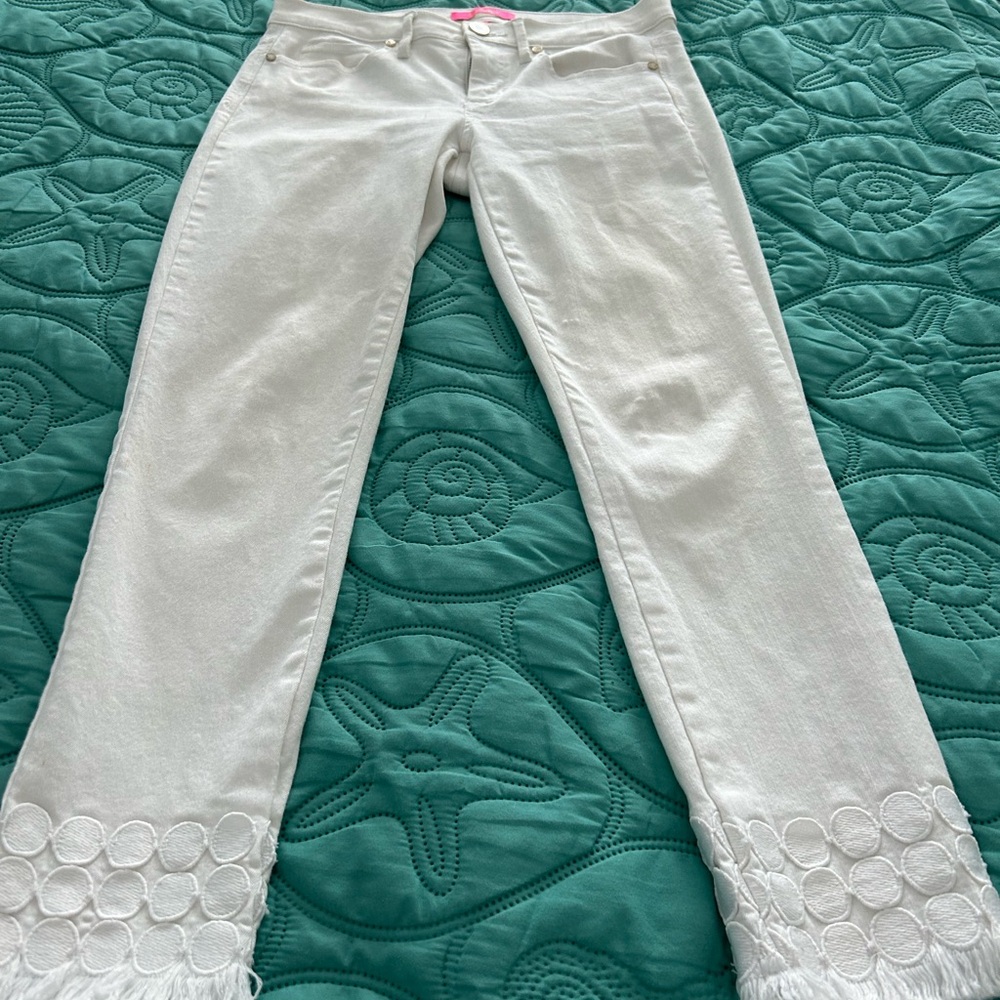 Lilly Pulitzer woman’s white denim Jean
